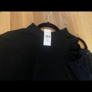 FTF open shoulder long sleeve shirt